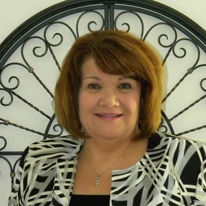 Meet your Posher, Vickie